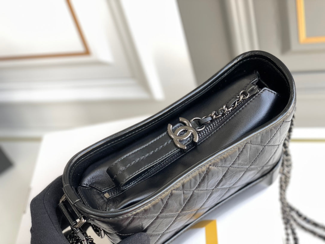 CHL CO-CO Gabrielle 7.8in 20cm Black Shoulder Bag Wombeaunoirrbeaunoirr 78In20Cm