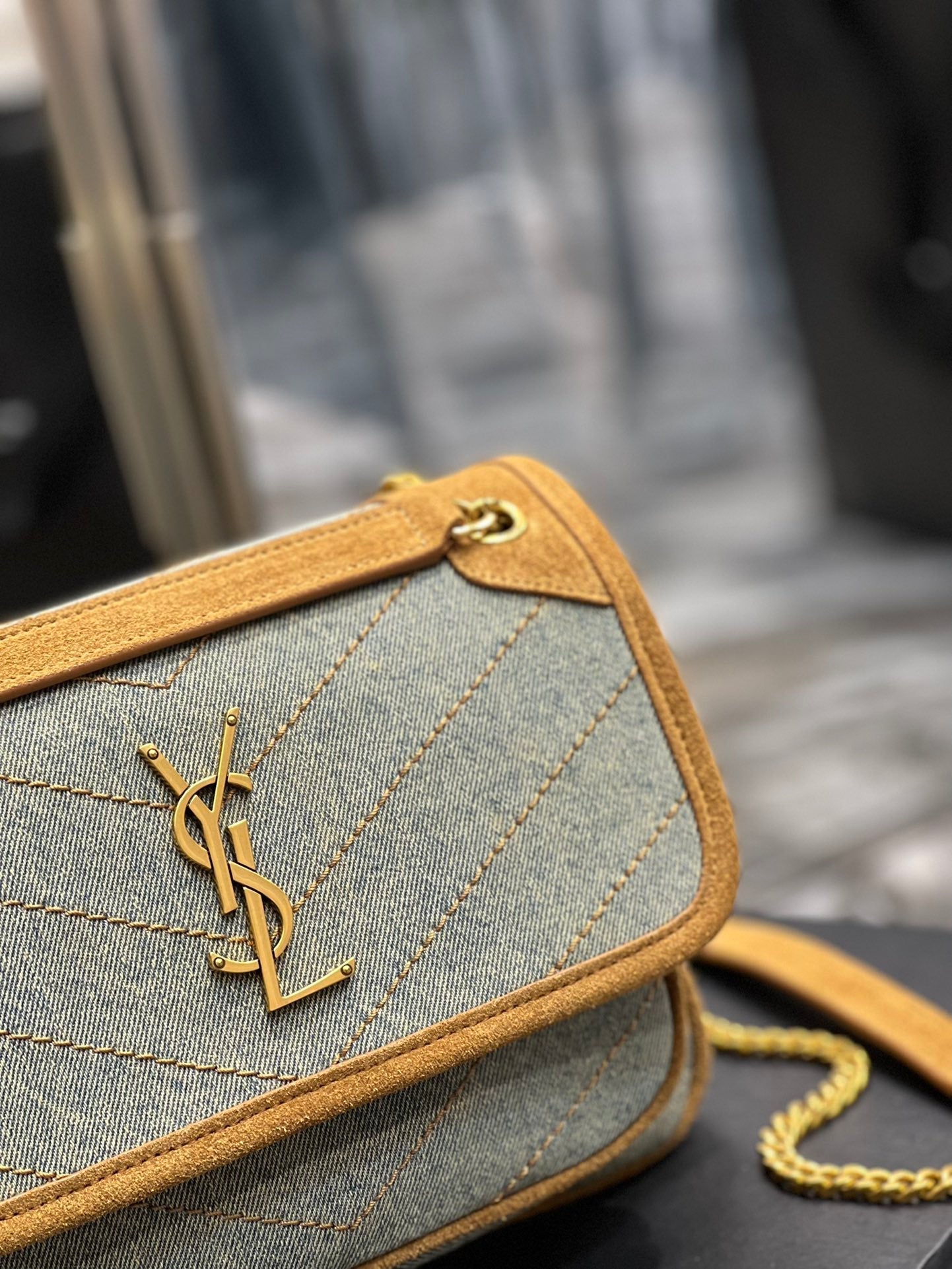YSL Saint Laurent Niki Shoulder Bag Mini Chain