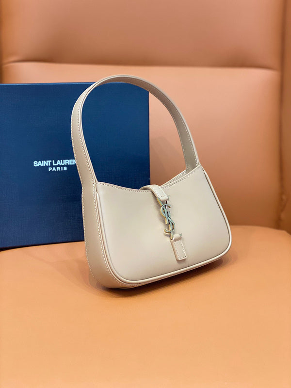 YSL Saint Laurent Ysl Saint Saurent Bags 225 Travel Bag