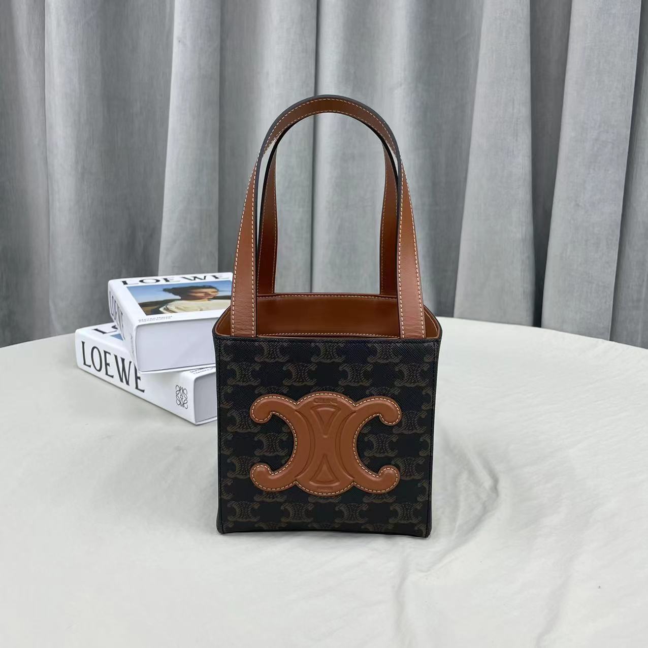 Top Quality Cuir Triopé Cube Bag Triumph Canvas Tan Travel Bag