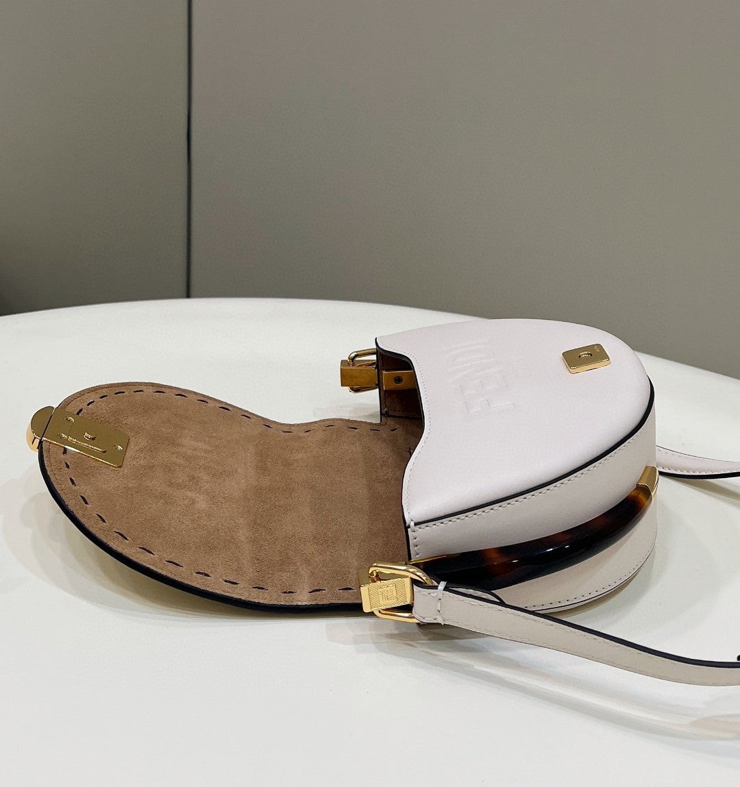 Top QualityTop Quality Moonlight Saddle White Handbag