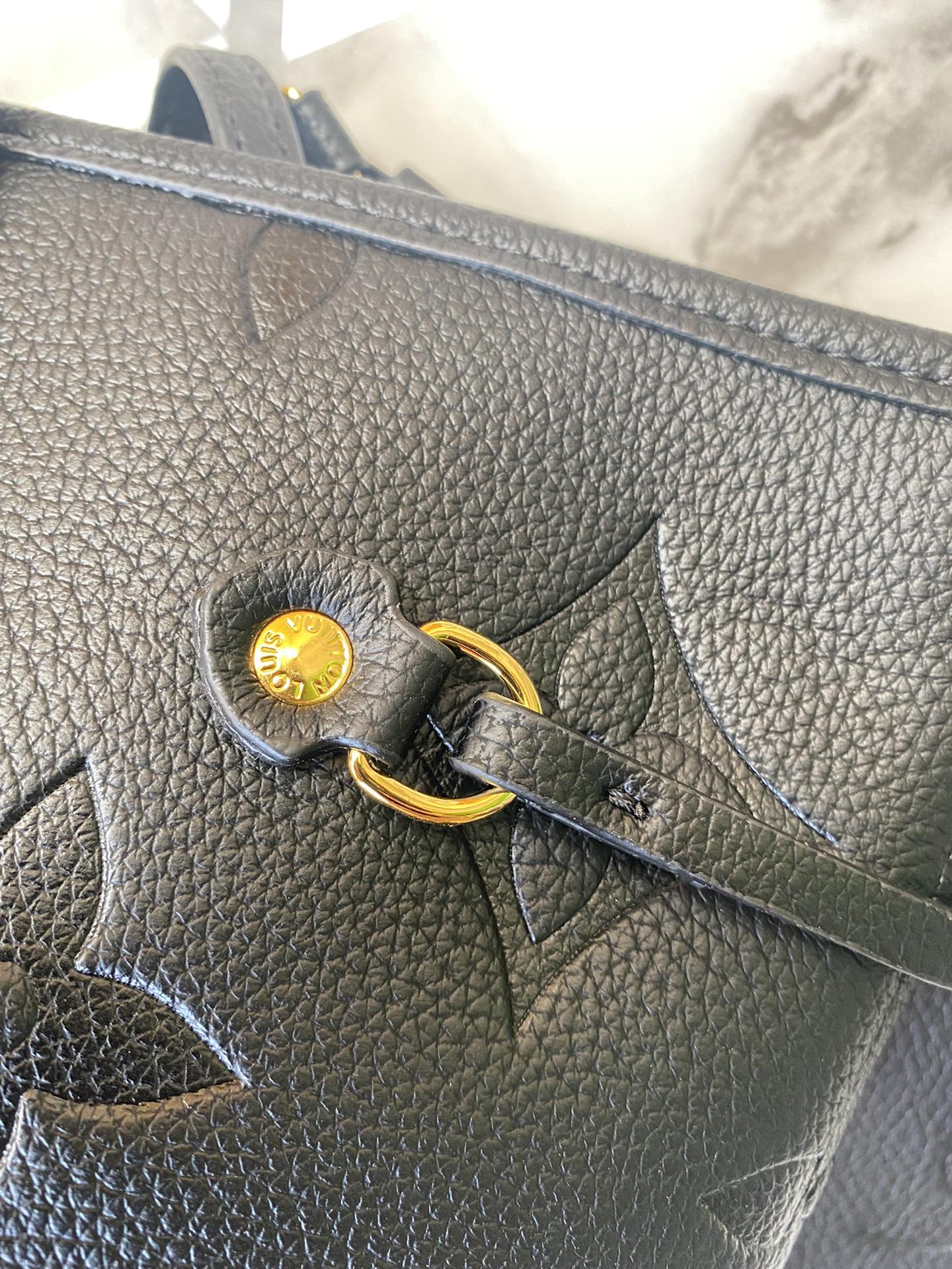 EN - Luxury LUV 792 Travel Bag