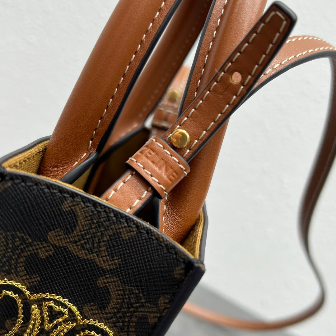 Top Quality Folco In Triomphe With Triomphe Canvas Brown Travel Bag