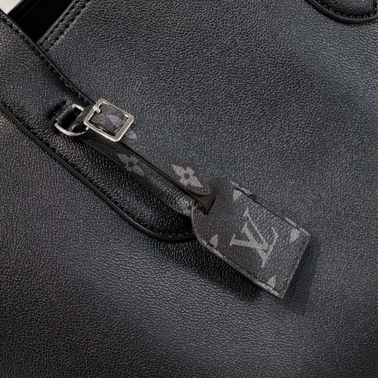 EN - Luxury LUV 803 Travel Bag