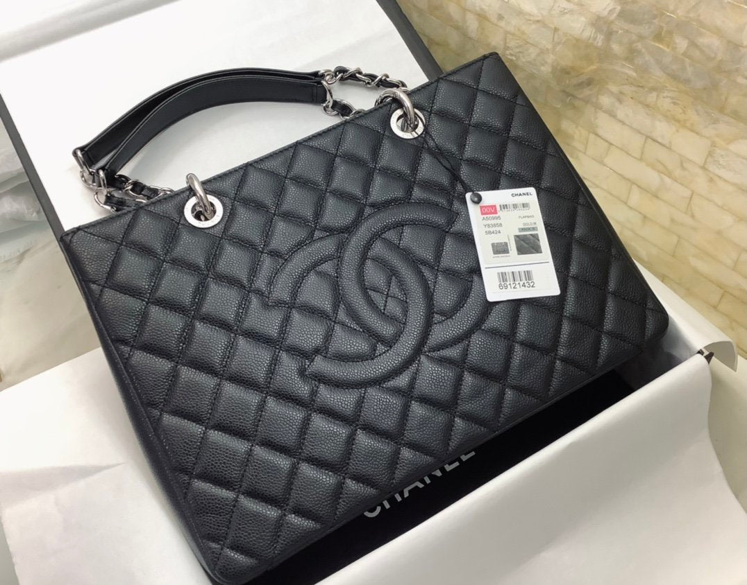 CHL Classic Hardware 13.3in 34cm Black Silver Tote Bag