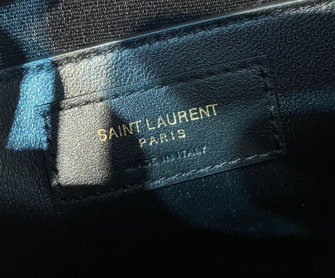 YSL Saint Laurent Manhattan 9in 24cm Brown Small Shoulder Bag