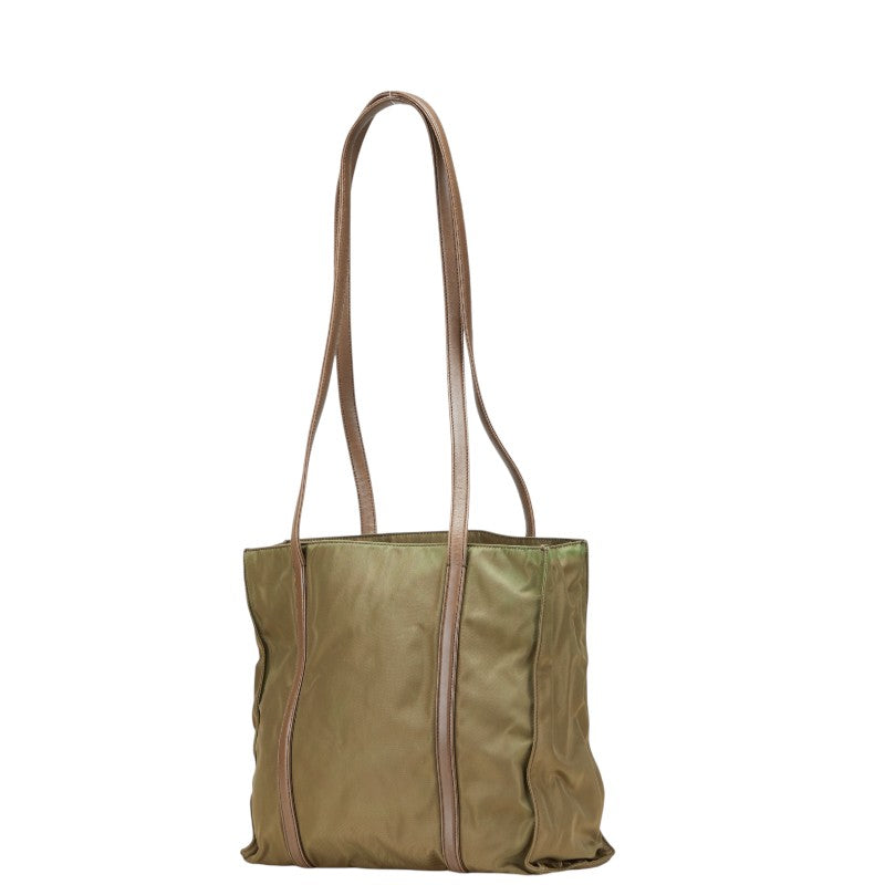 Prada Triangle Plate Shoulder Bag Leather Nylon Logo Shoulder Bag 3