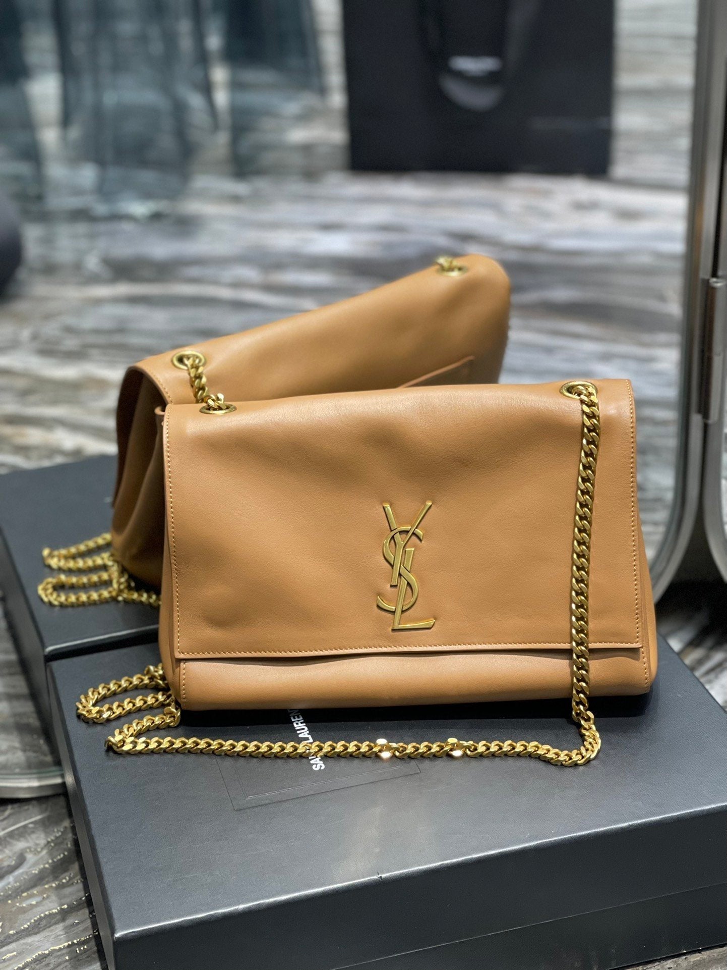 YSL Saint Laurent YSL Top Quality Kate Metop Qualityum Reversible Suede Brown Travel Bag