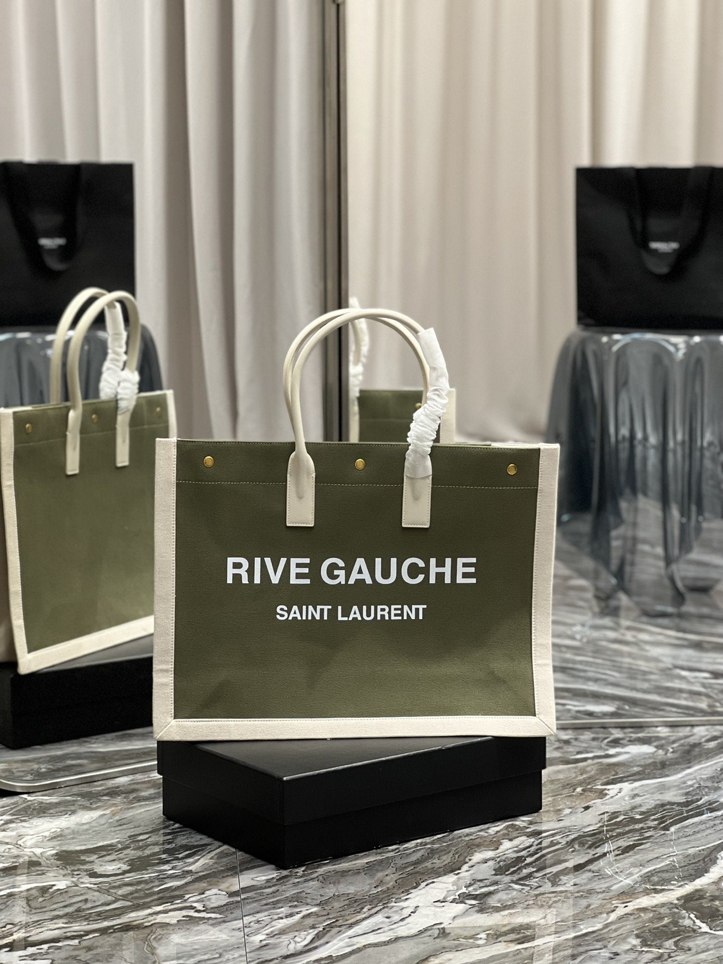 YSL Saint Laurent Rive Gauche Military 18.9in 48cm Green Tote Bag