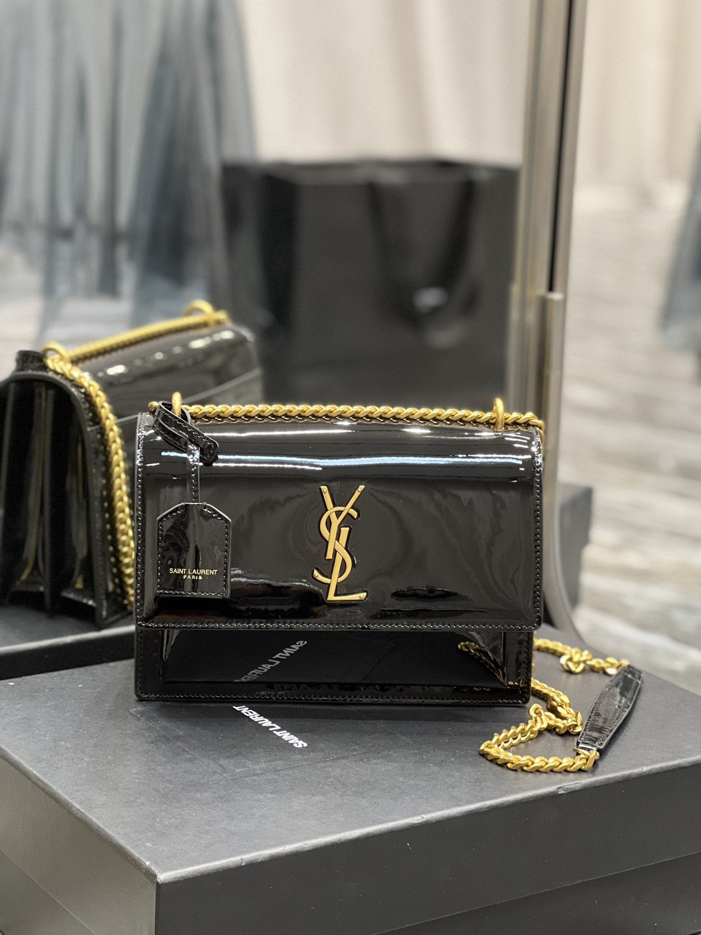 YSL Saint Laurent Sunset Handbag Chain Travel Bag Black Ysl 6702
