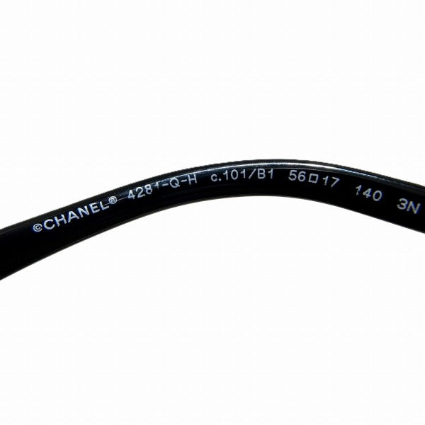 Chanel -Q-H Sunglasses Bag