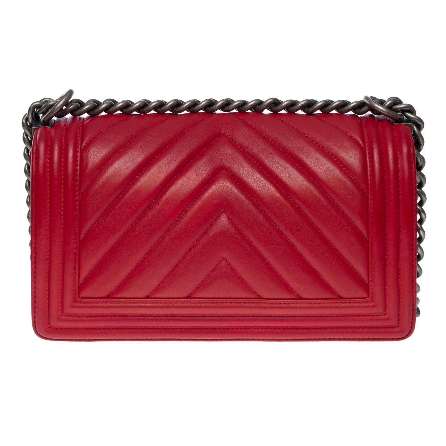 Chanel Boy Old Medium shoulder bag in red quilted herringbone leather, SHW