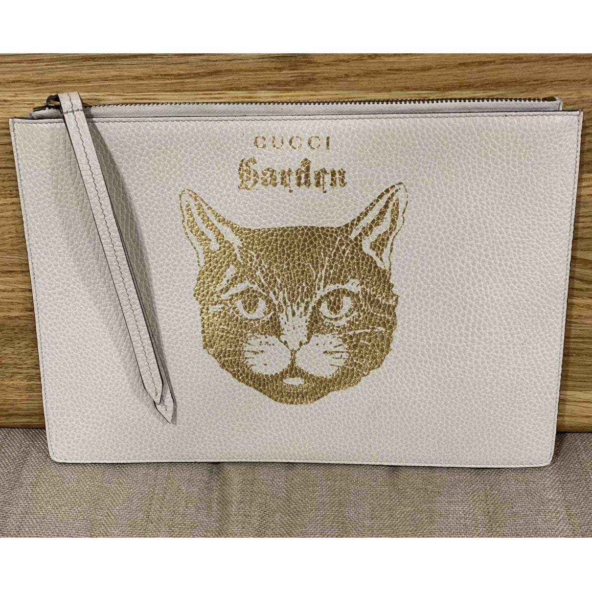 Gucci leather clutch bag