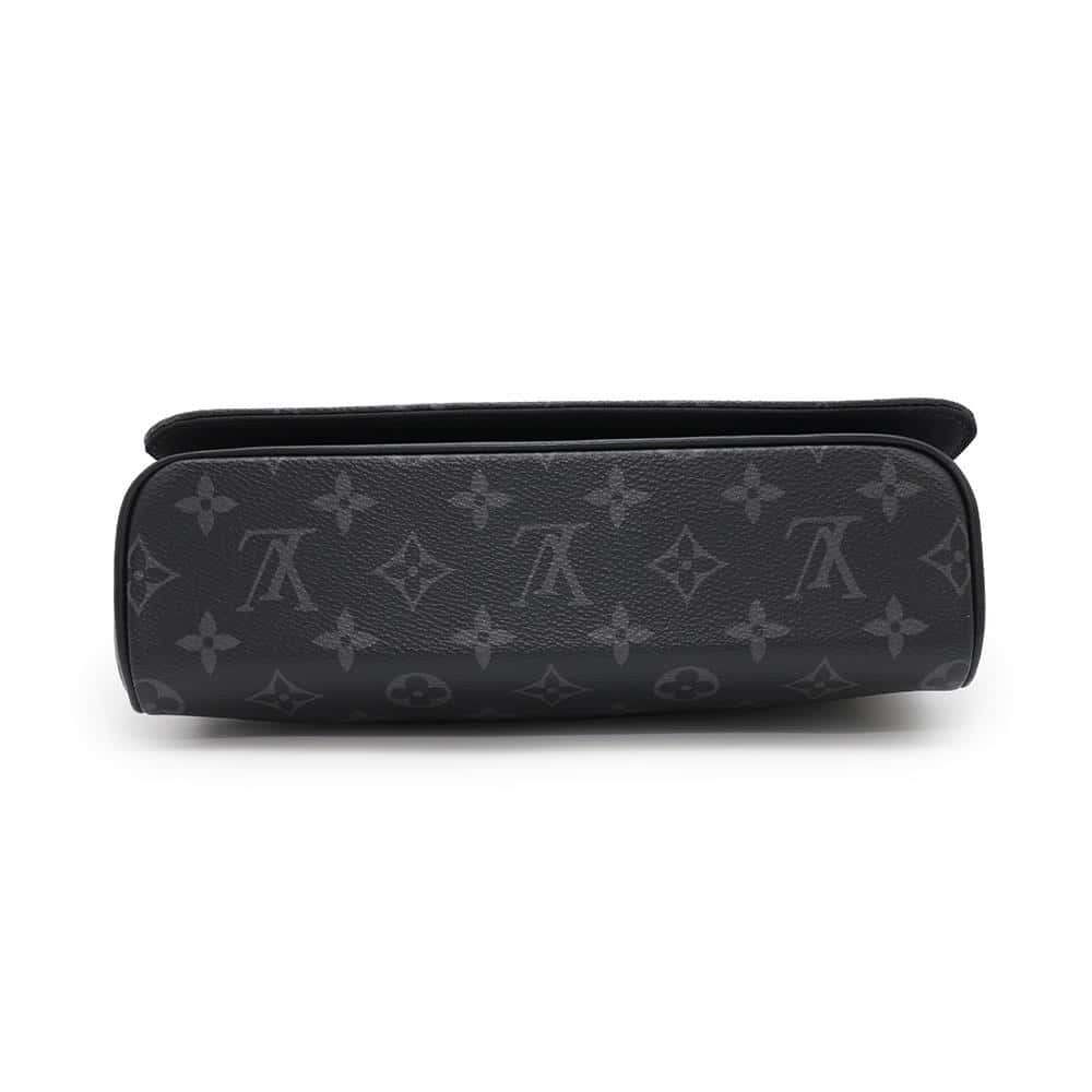 Louis Vuitton District NV2 NoirM45272 Eclipse Monogram Handbag