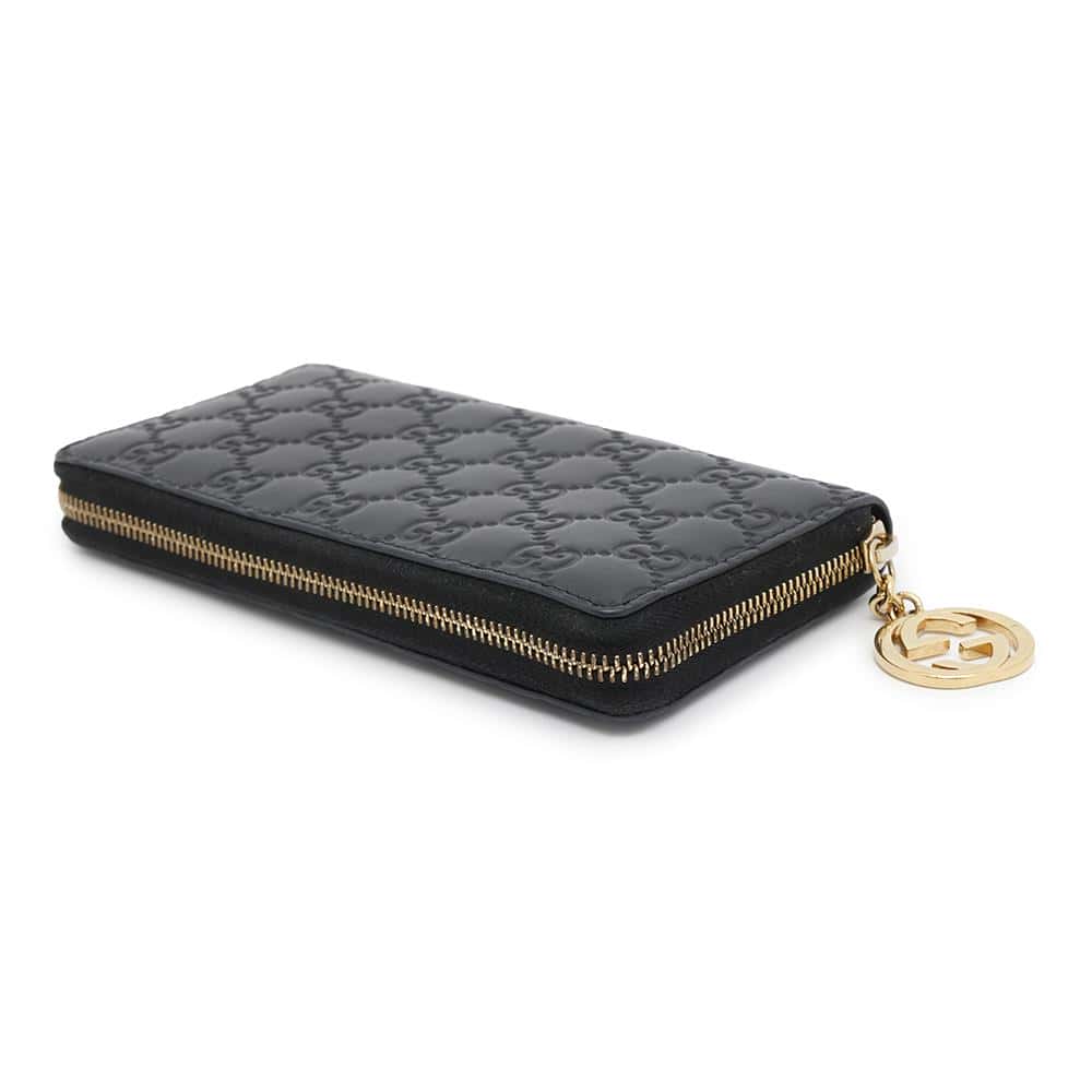 Gucci GG Guccissima Zip Around Long Leather Travel Bag
