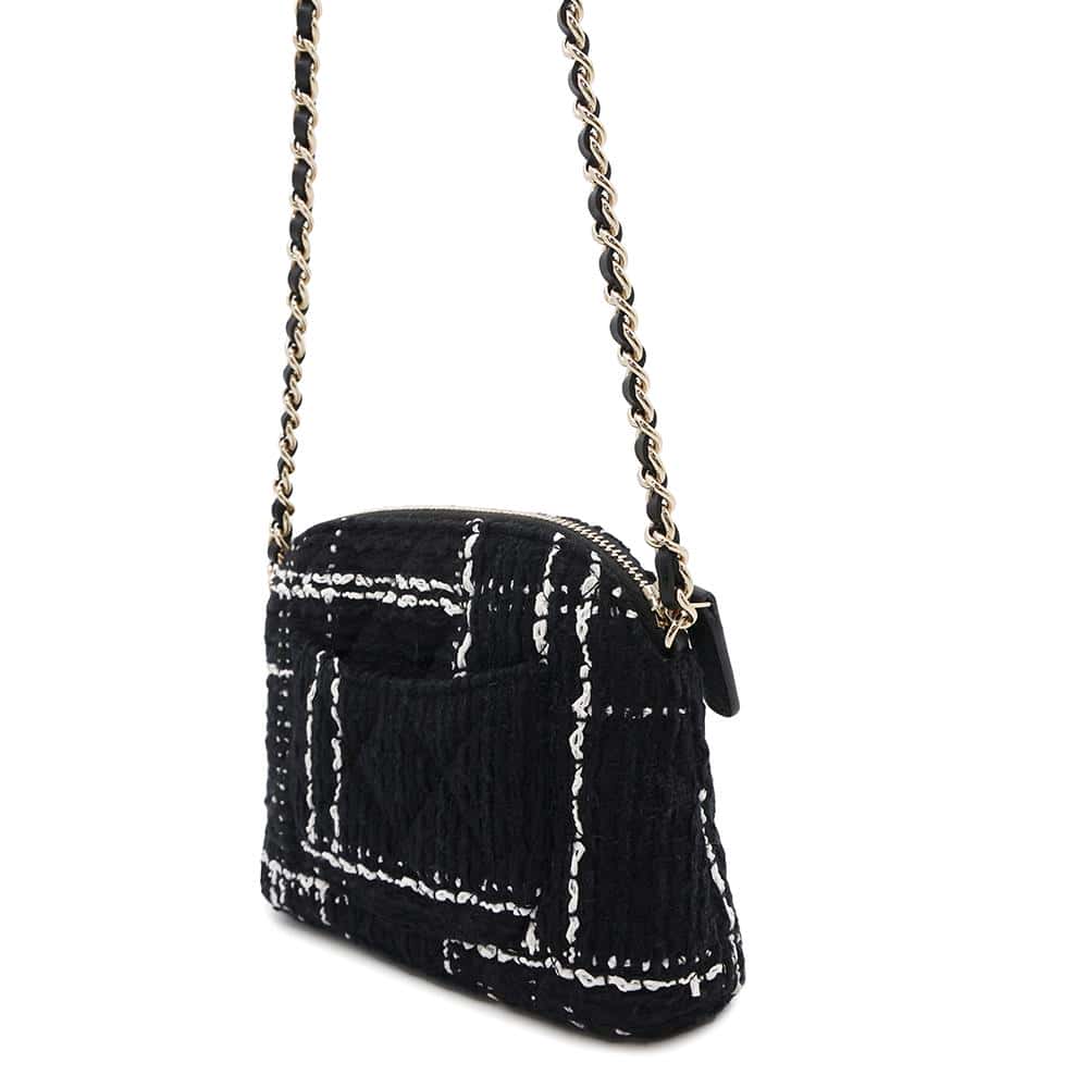 Chanel PochetteChainShoulder Tweed Black Clutch Bag