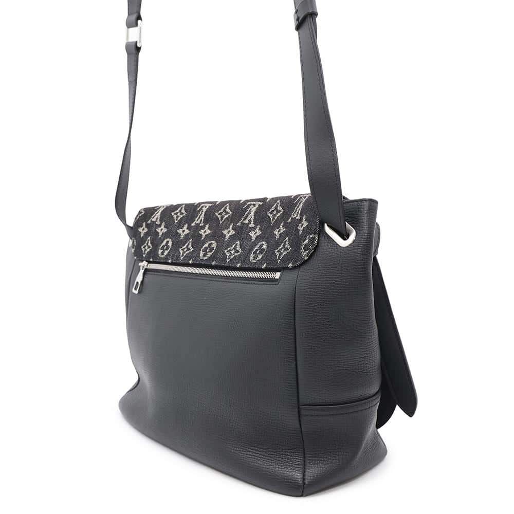 Louis Vuitton BUSAS TOKYO NIGOCollaboration NoirM45971 Denim Monogram Taurillon Leather Handbag