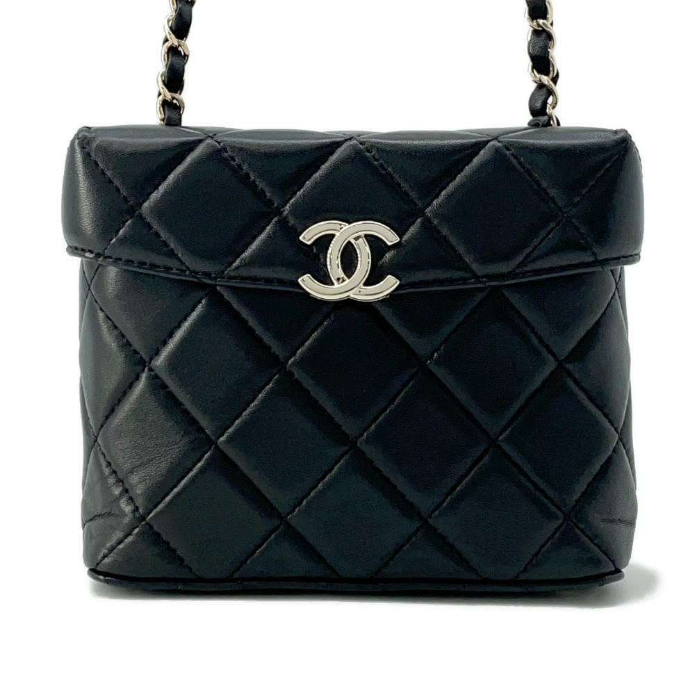 Chanel Matelasse Vanity ChainShoulder Lambskin Black Shoulder Bag