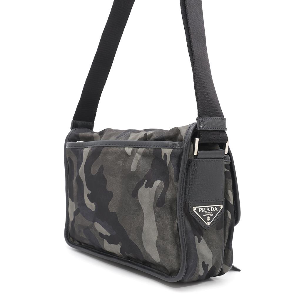 Camouflagepattern Shoulder Bag Khaki Nylon Black