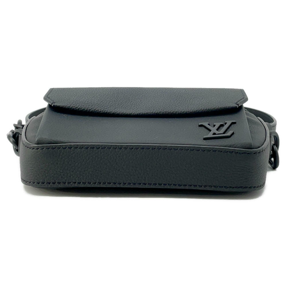 Louis Vuitton Pilot Wearable NoirM83563 Leather Wallet Case