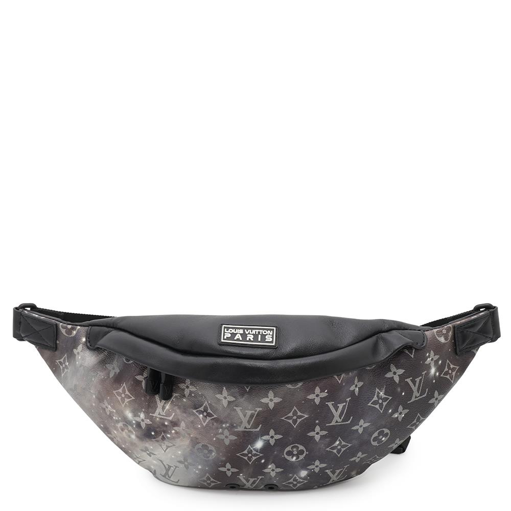 Louis Vuitton Discovery Bumback NoirM44444 Galaxy Monogram Handbag