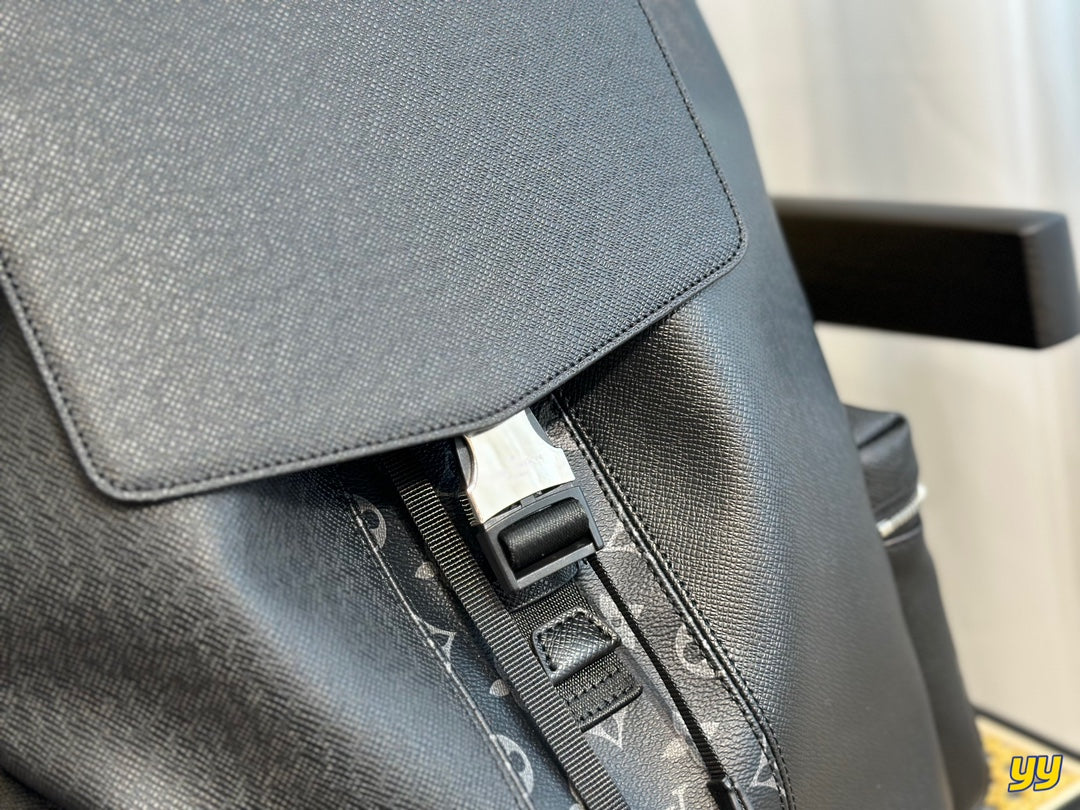 EN - Luxury LUV 735 Travel Bag