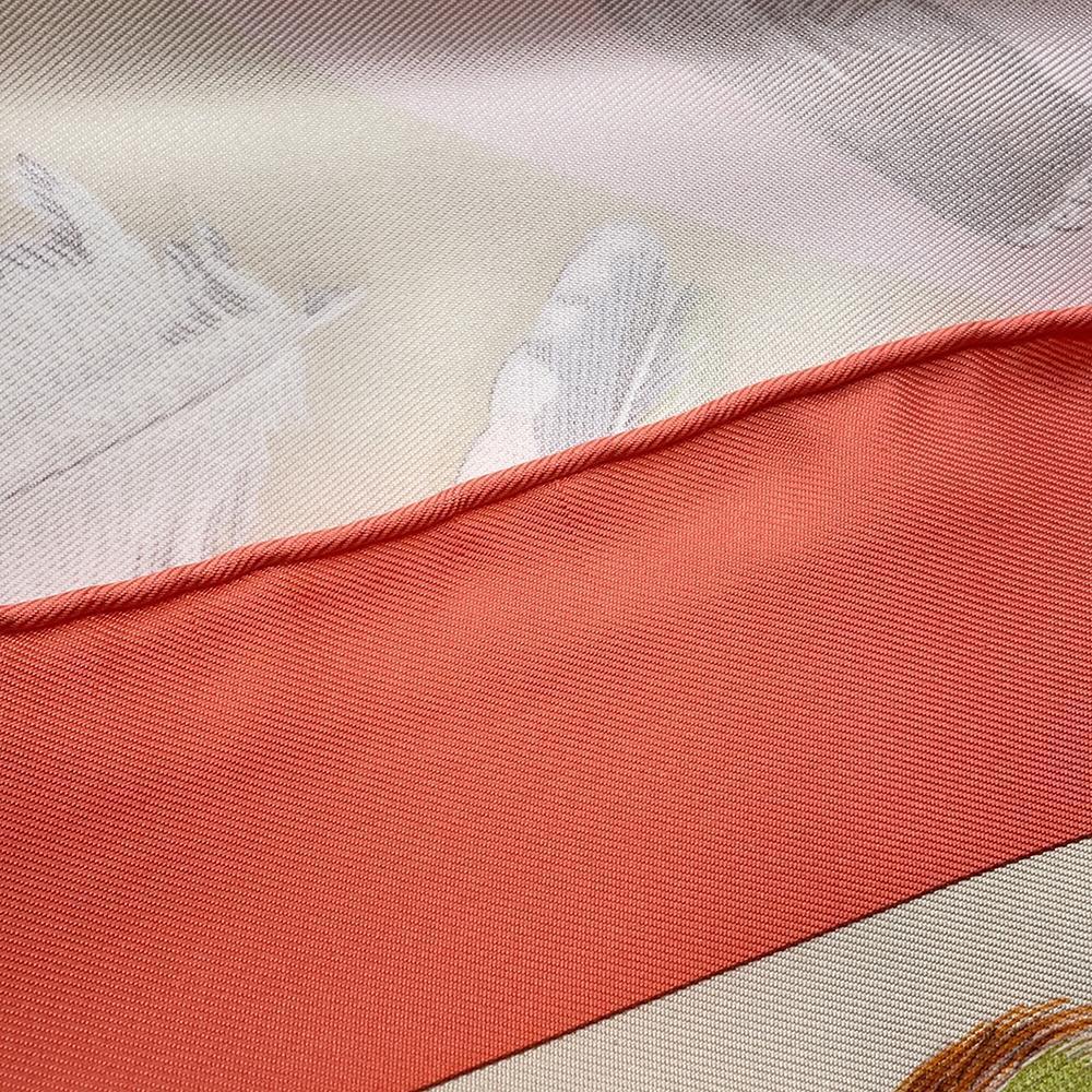 Carre Plumes Ii Size Coral Rose Silk Beige Travel Bag