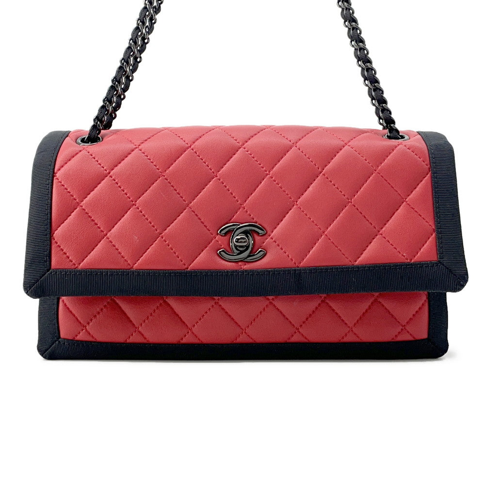 Chanel Matelasse ChainShoulder Lambskin Black Red Shoulder Bag