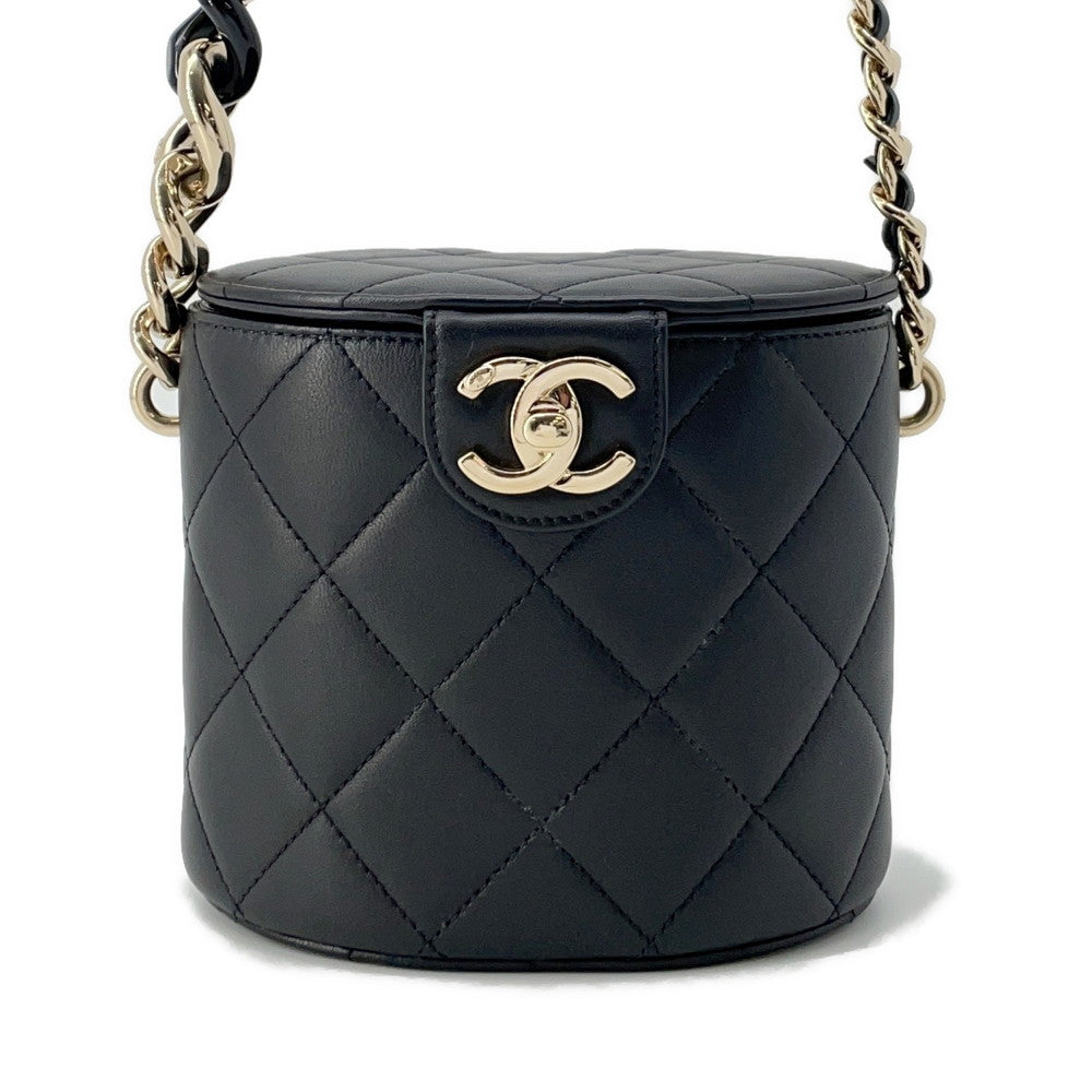 Chanel Matelasse vanity Lambskin Black Handbag