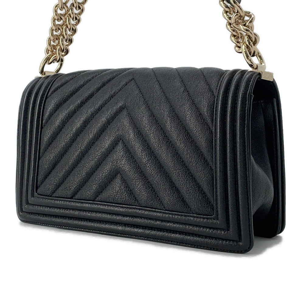 Chanel Boy ChainShoulder BlackA67086 Soft Caviar Leather Shoulder Bag