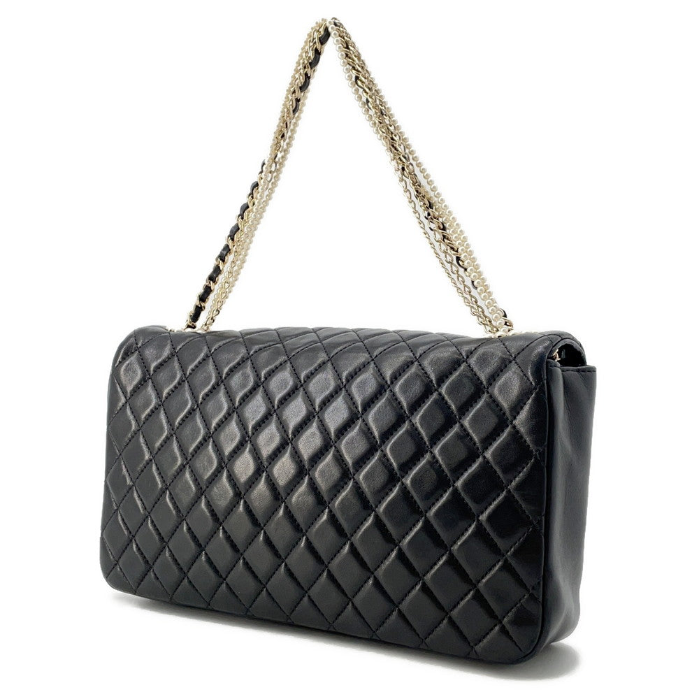 Chanel Matelasse PearlCC Logo 4- ChainShoulder BlackA39011 Shoulder Bag