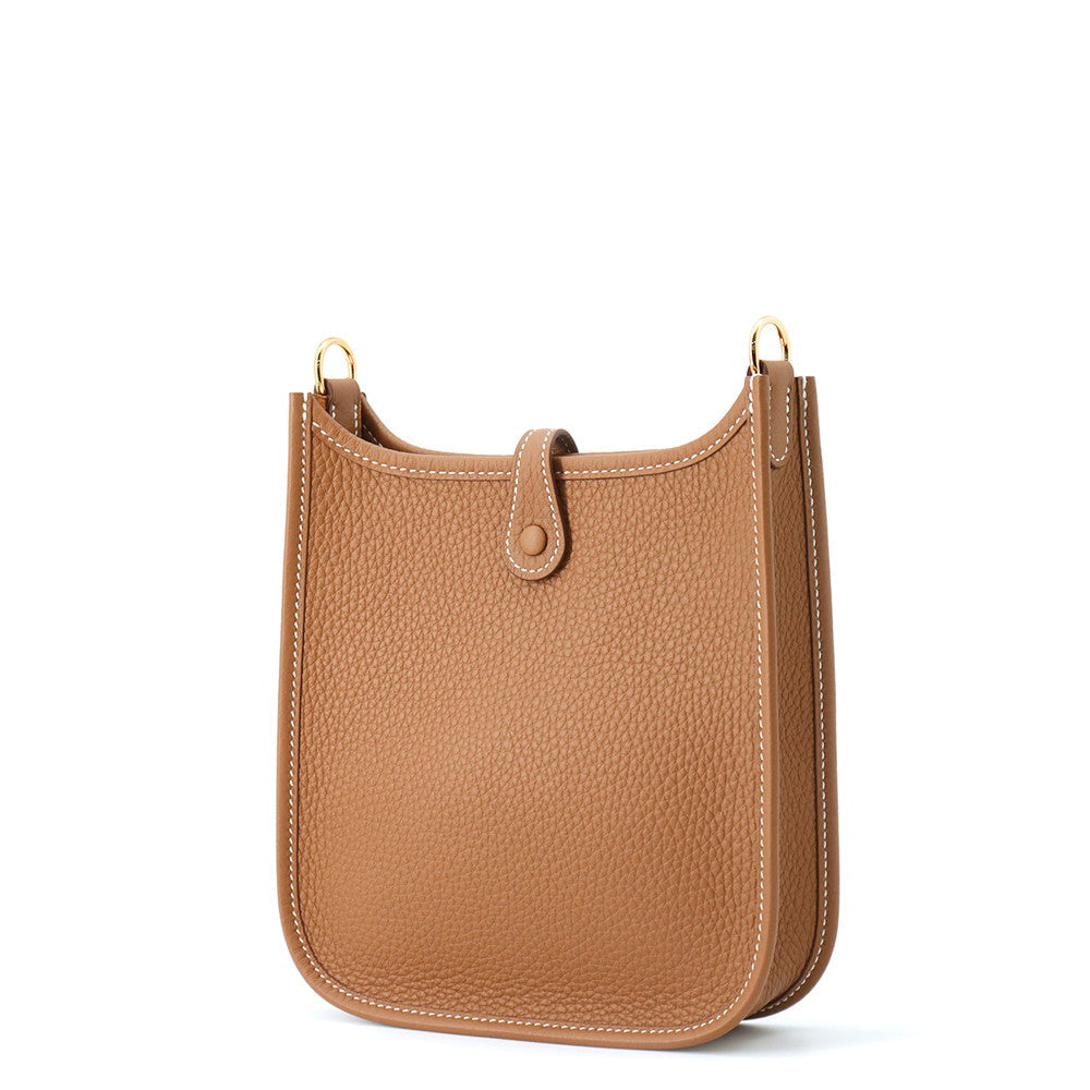 Evelyne Long Amazon Taurillon Clemence Size Tpm Gold Travel Bag