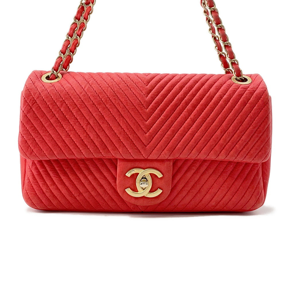 Chanel Chevron ChainShoulder RedA92087 Leather Shoulder Bag
