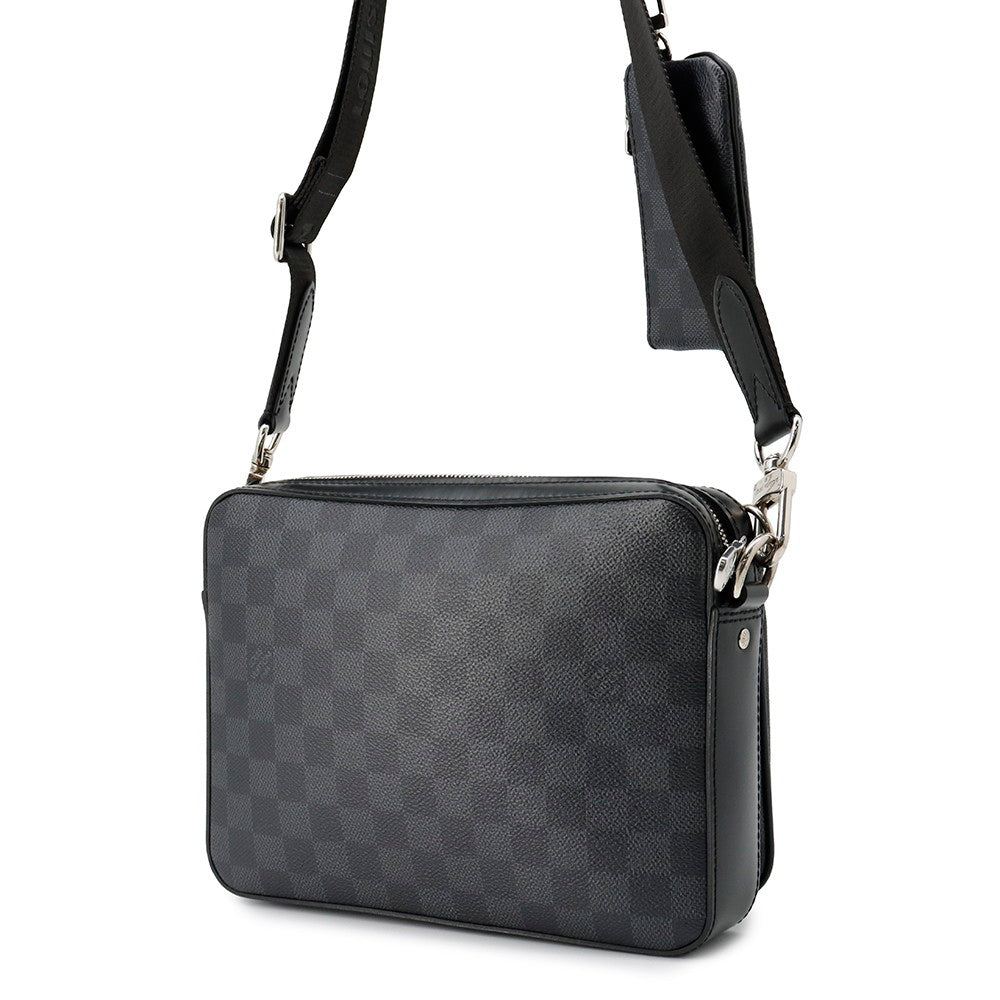 Louis Vuitton Trio Messenger Animal NoirN58040 Graphite Damier Crossbody Bag