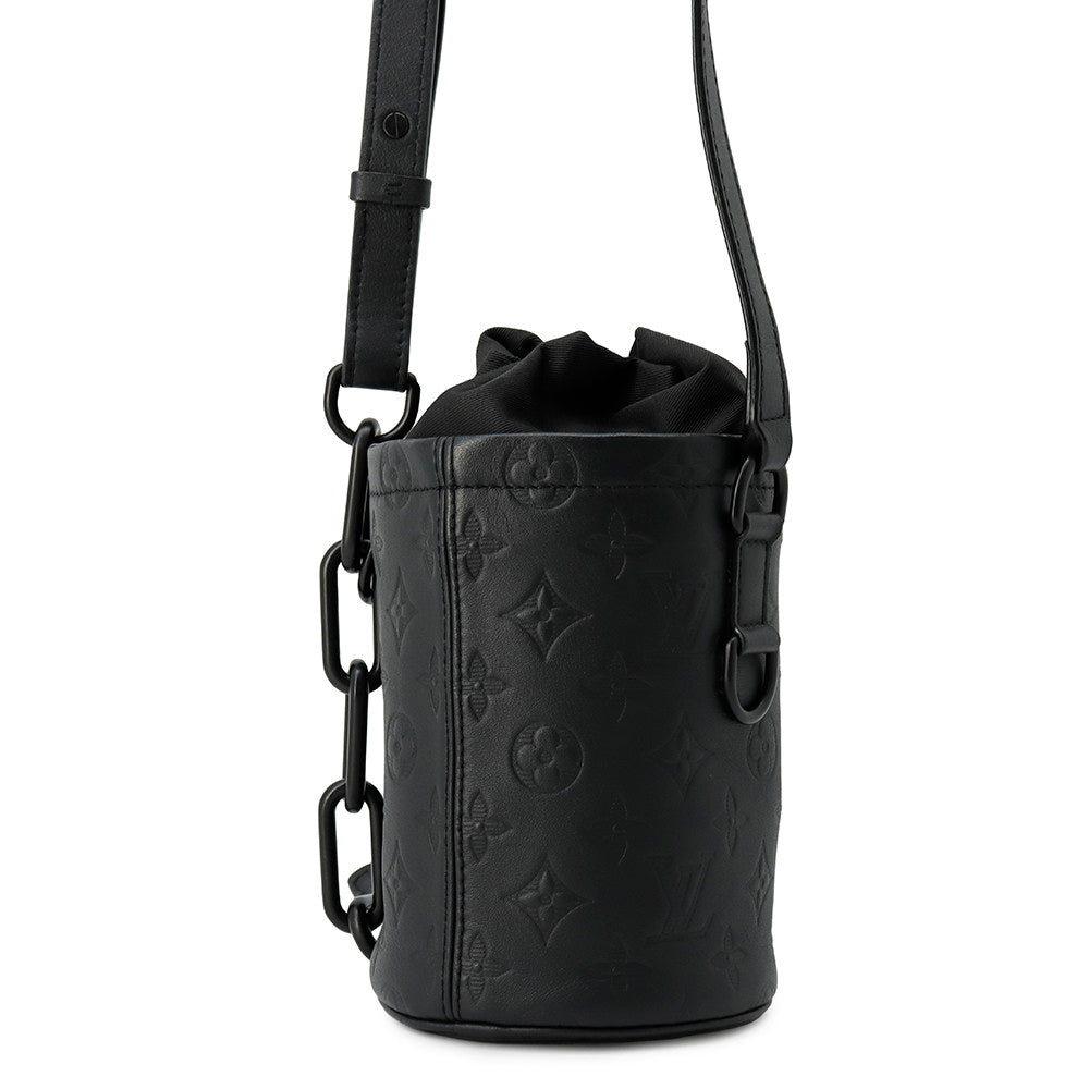 Louis Vuitton Chalk NoirM44628 Shadow Monogram Nano Handbag