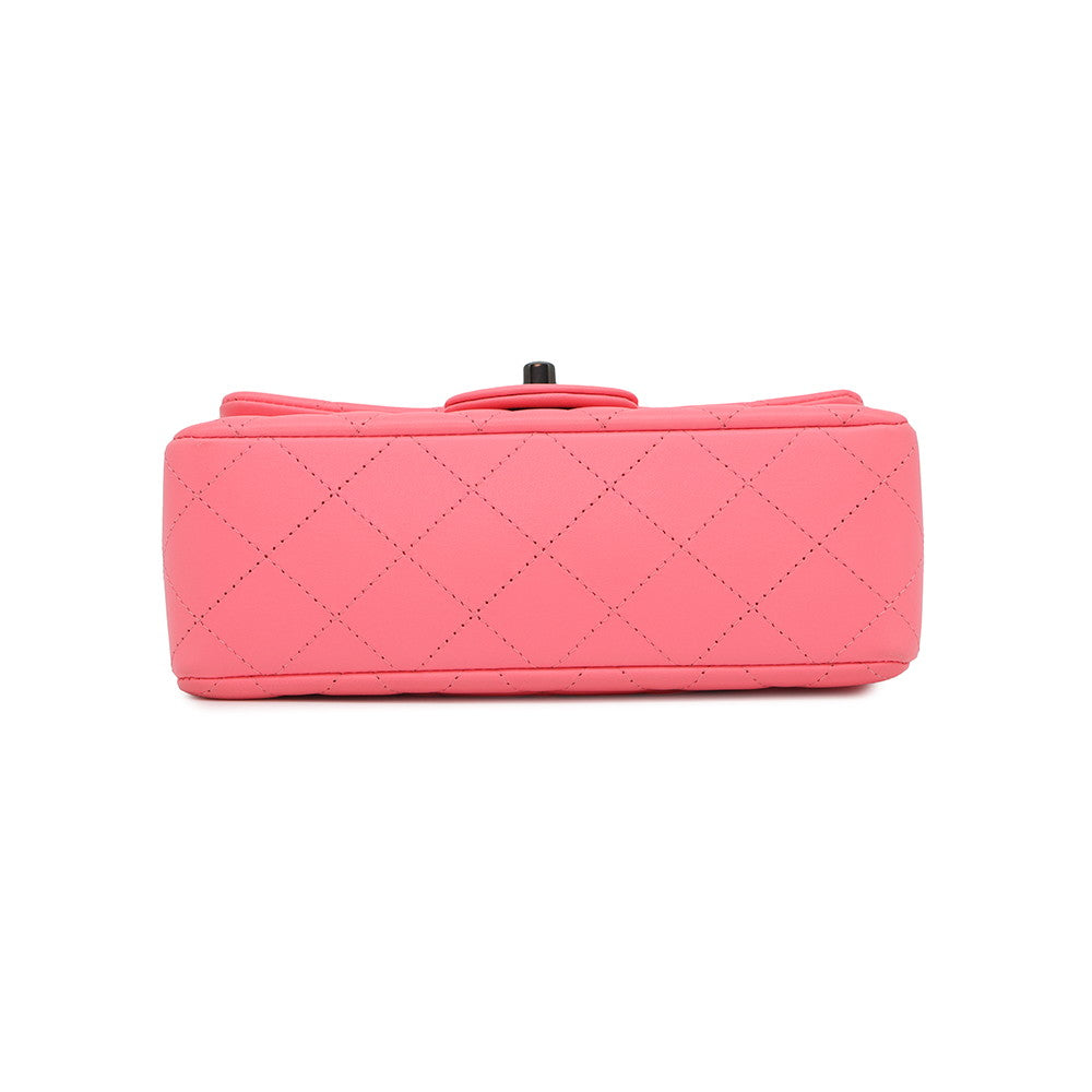 Chanel Matelasse Single Flap ChainShoulder PinkA69900 Lambskin Shoulder Bag