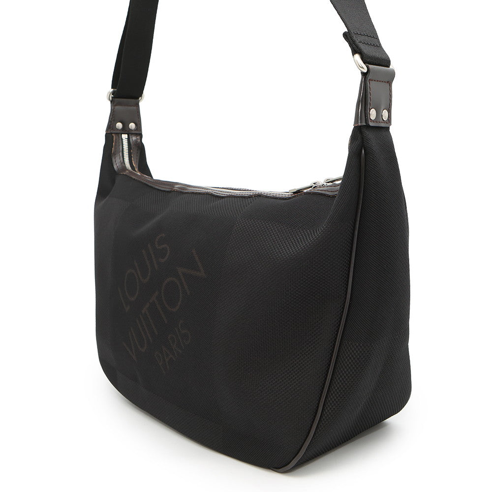 Louis Vuitton Explorateur NoirM93616 Geant Damier Canvas Handbag