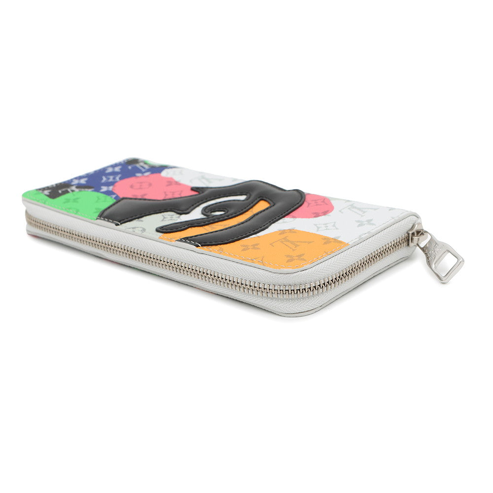 Louis Vuitton Zippy - Vertical MulticolorM82590 Portrait Monogram Wallet Case