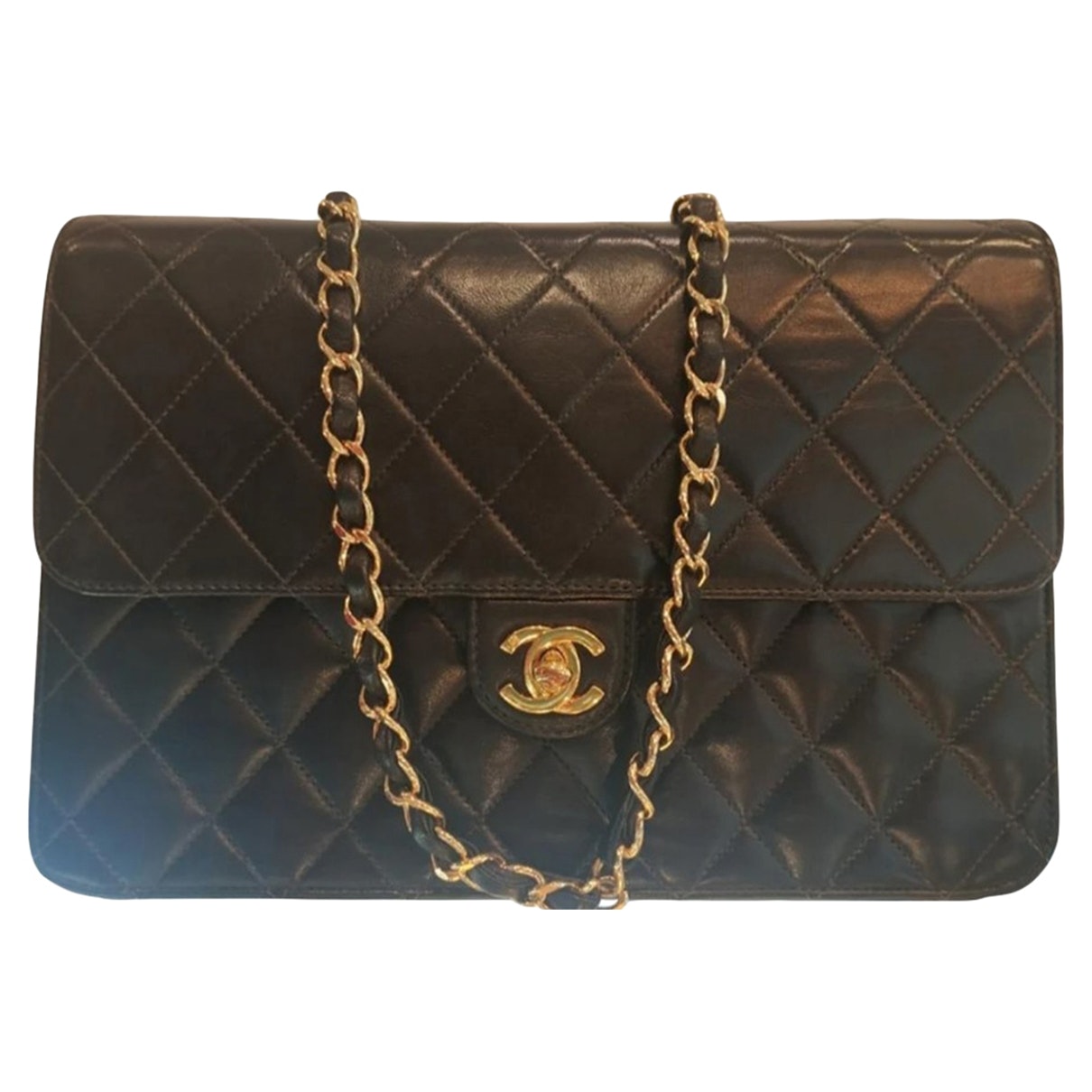 Chanel timeless/classique black leather handbag