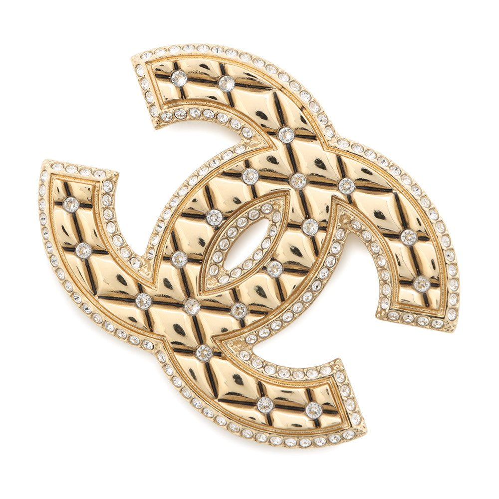 Chanel CC Logo Matelasse Brooch Handbag