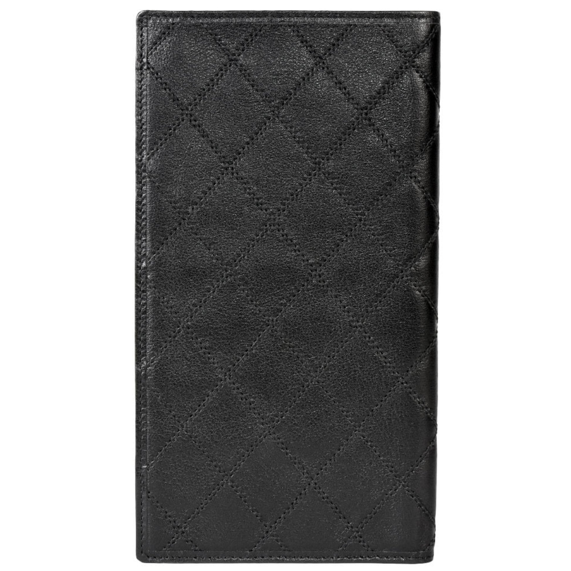 CHANEL Matelasse Wallet