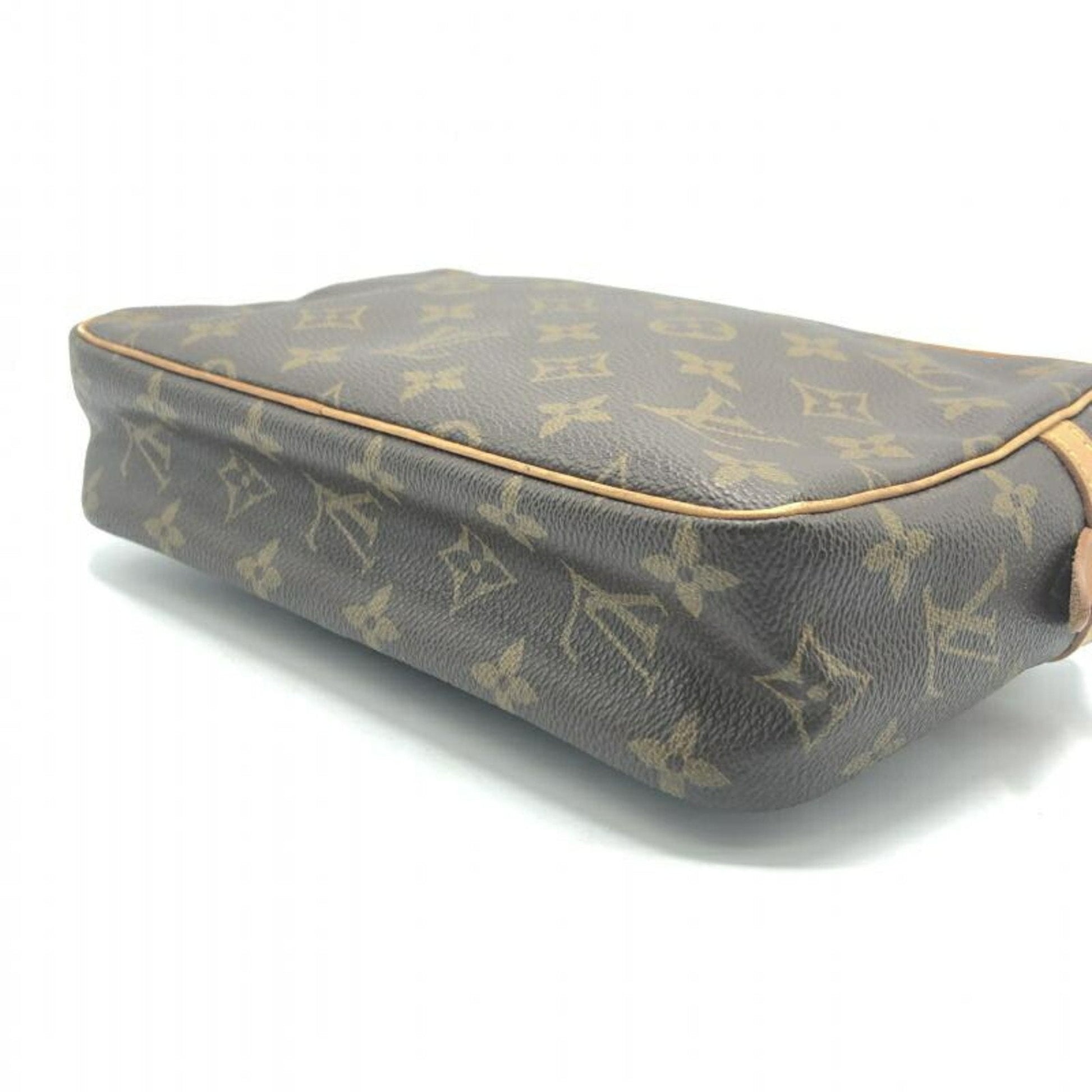 LOUIS VUITTON Trousse de Toilette Clutch Bag