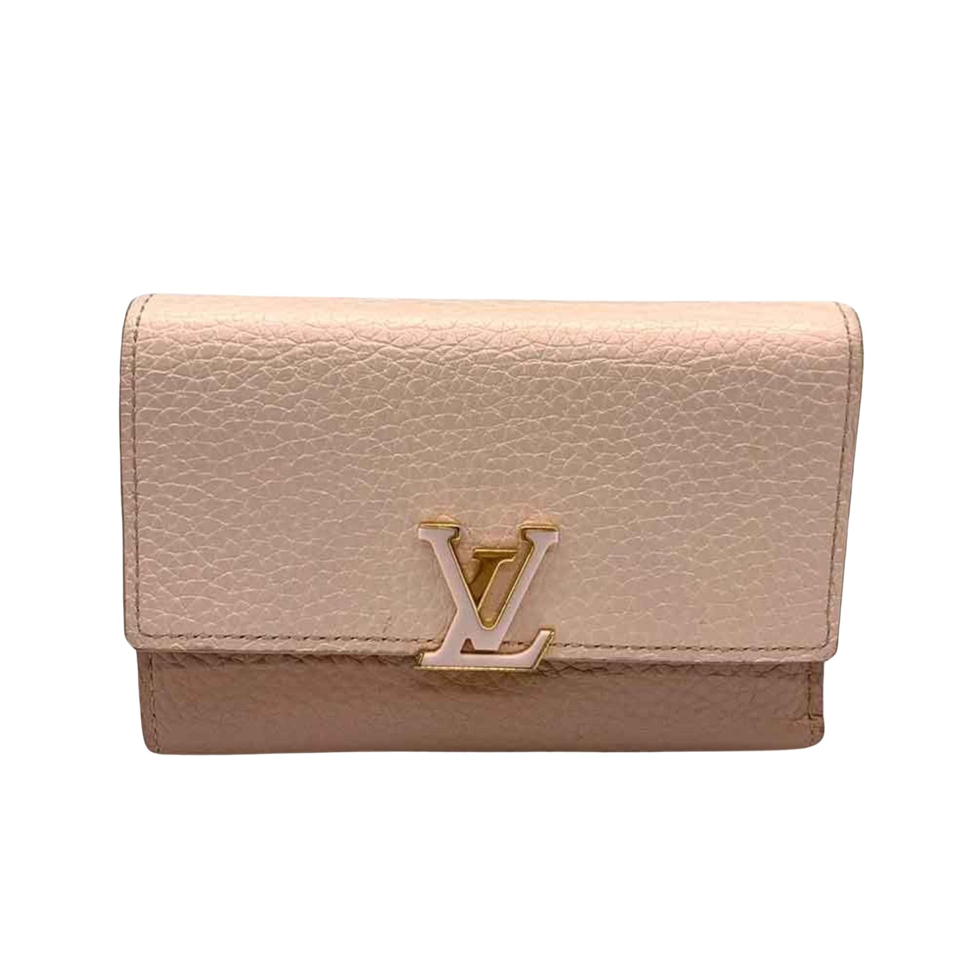 LOUIS VUITTON Capucines Wallet