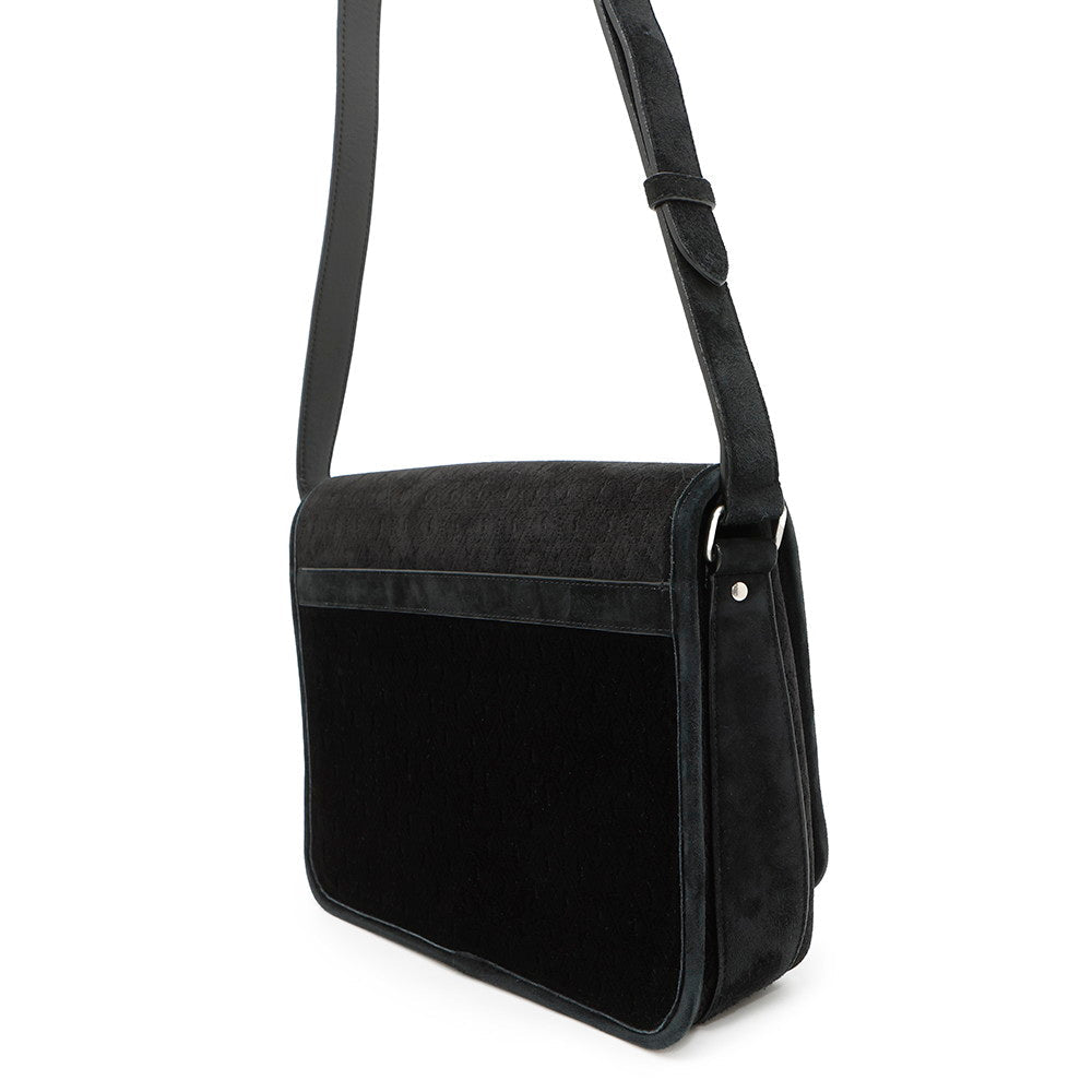 Saint Paris Messenger Bag Black688253 Velvet Leather Travel Bag