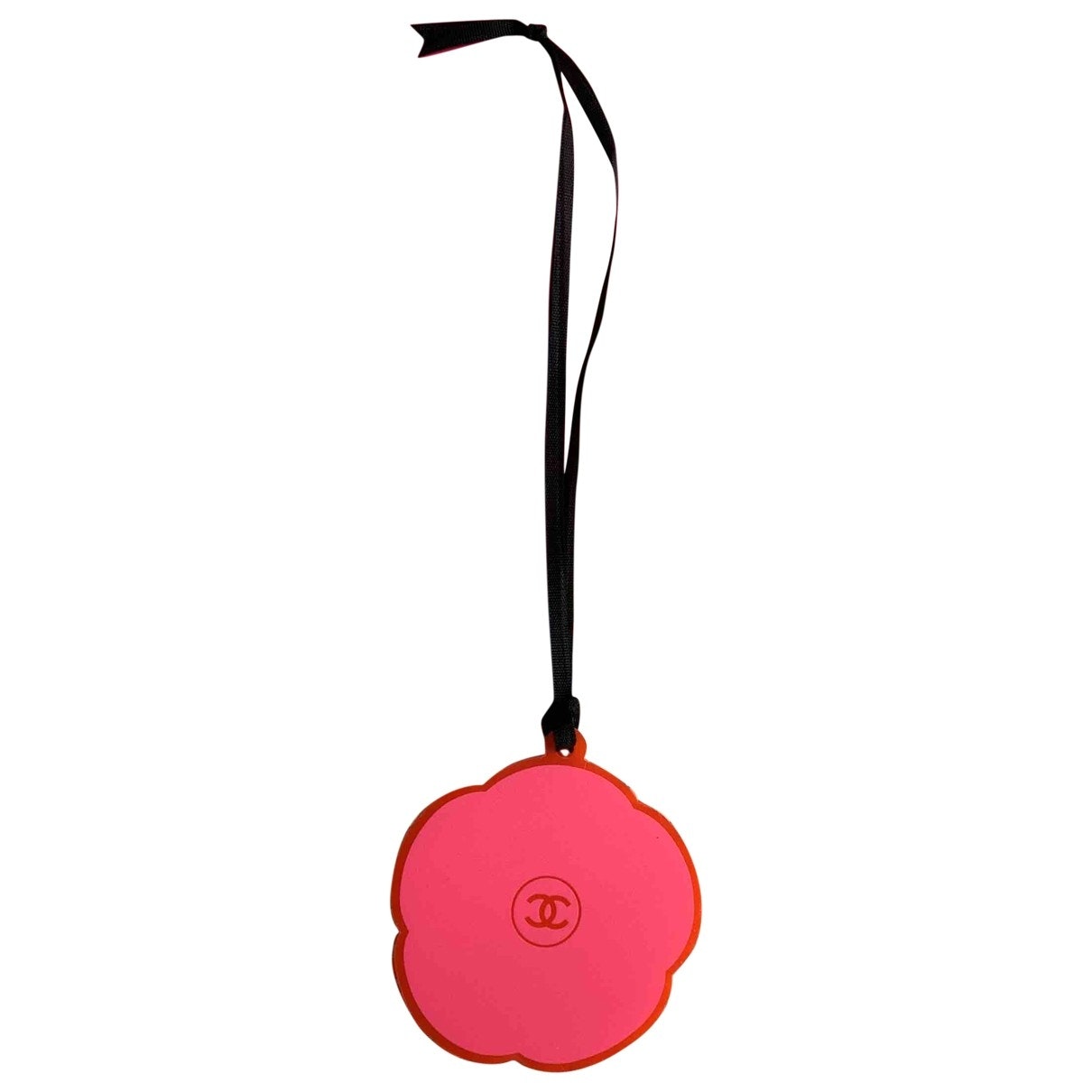 Chanel camélia pink plastic bag charms