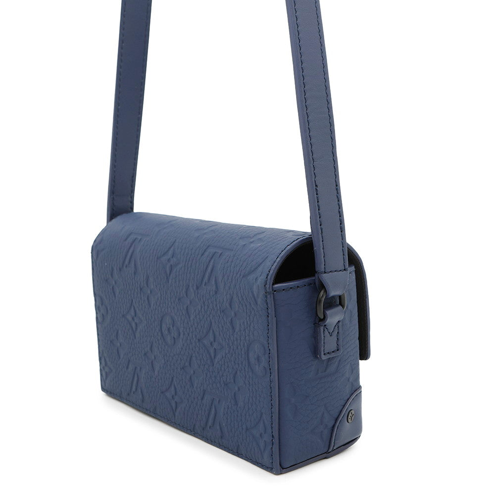 Louis Vuitton Steamer Wearable NuitM11522 ・Taurillon Monogram Blue Wallet Case