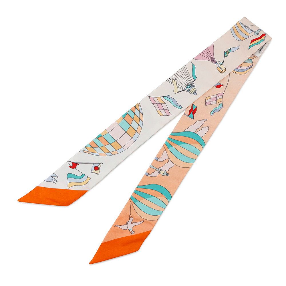 Les Du Ciel Madness In The Sky Travel Bag