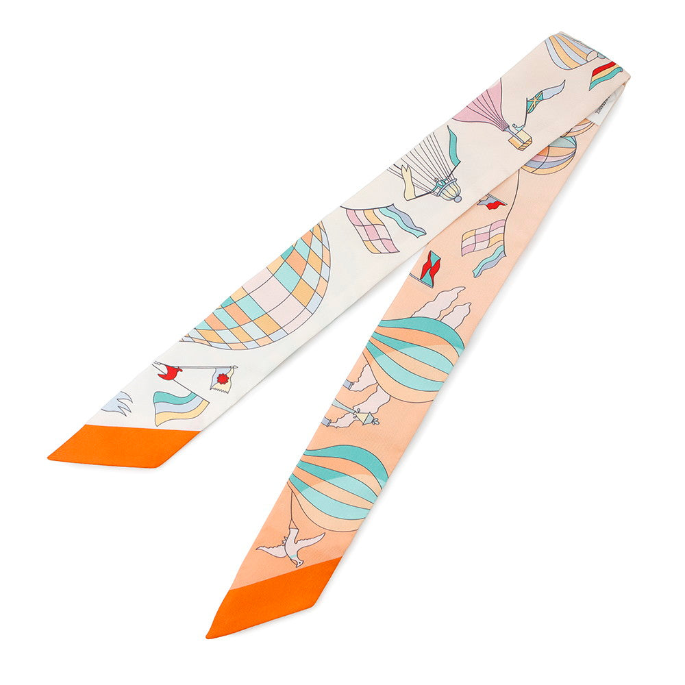 Twilly The Madness Of The Sky Apricot Travel Bag