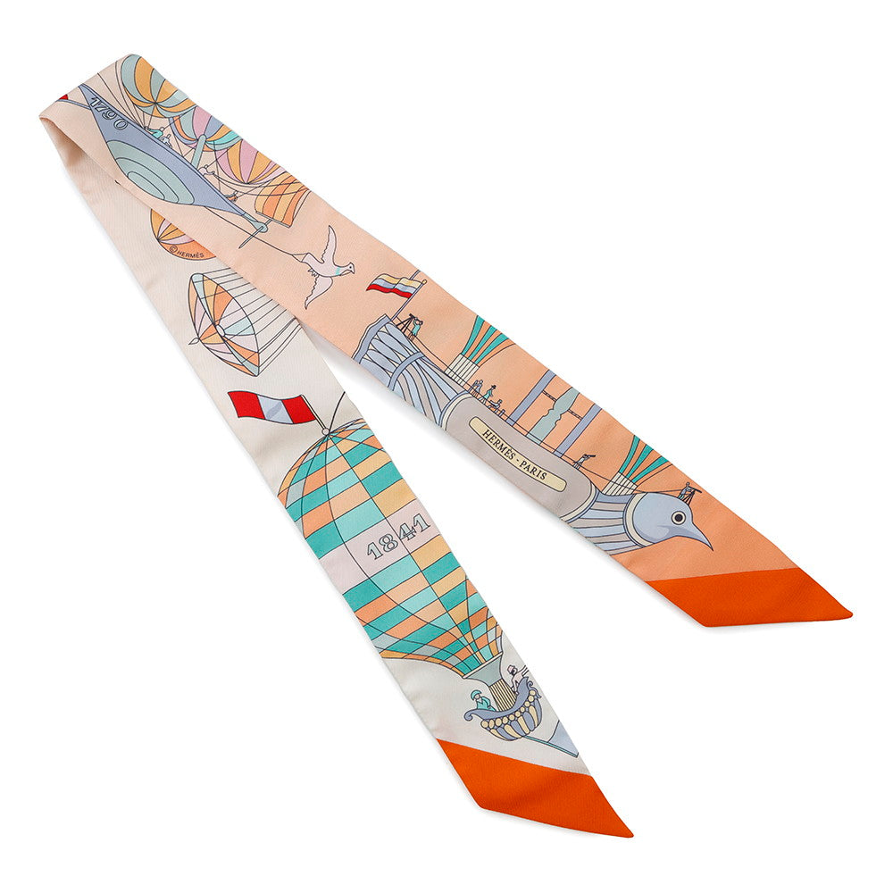 Twilly The Madness Of The Sky Apricot Travel Bag