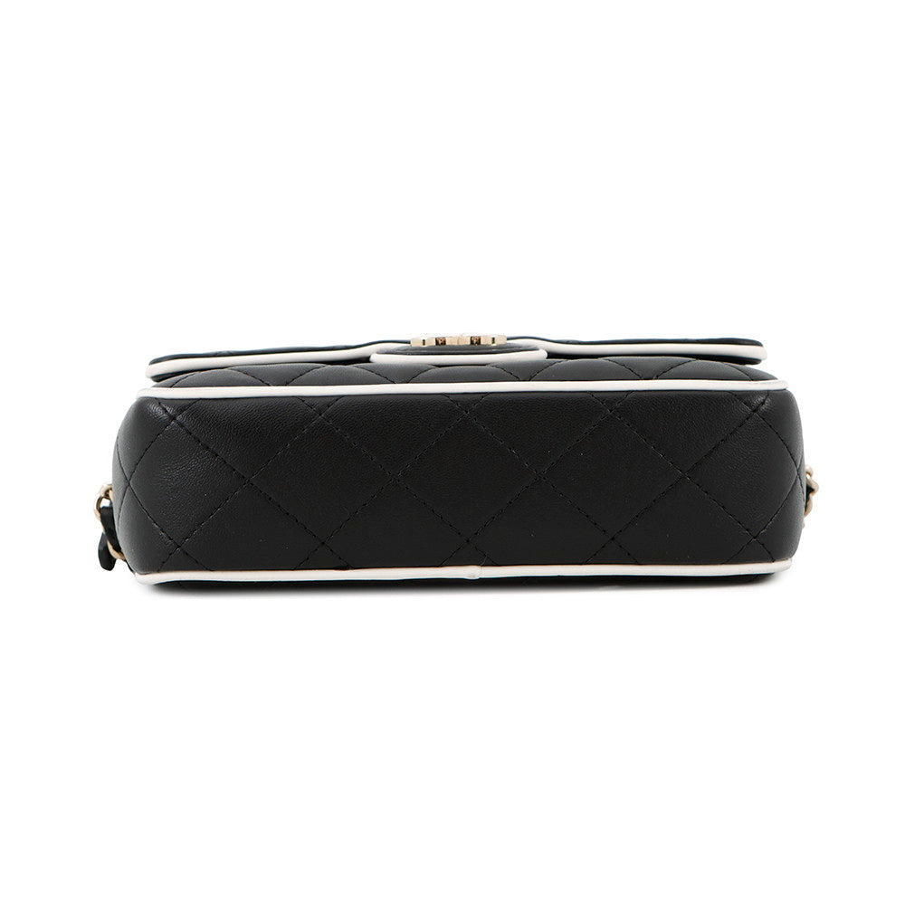 Chanel Matelasse ChainClutch WhiteAP4516 Lambskin Black Clutch Bag